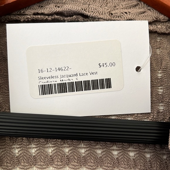 NWT She + Sky Sleeveless Mocha Vest - Picture 4 of 8